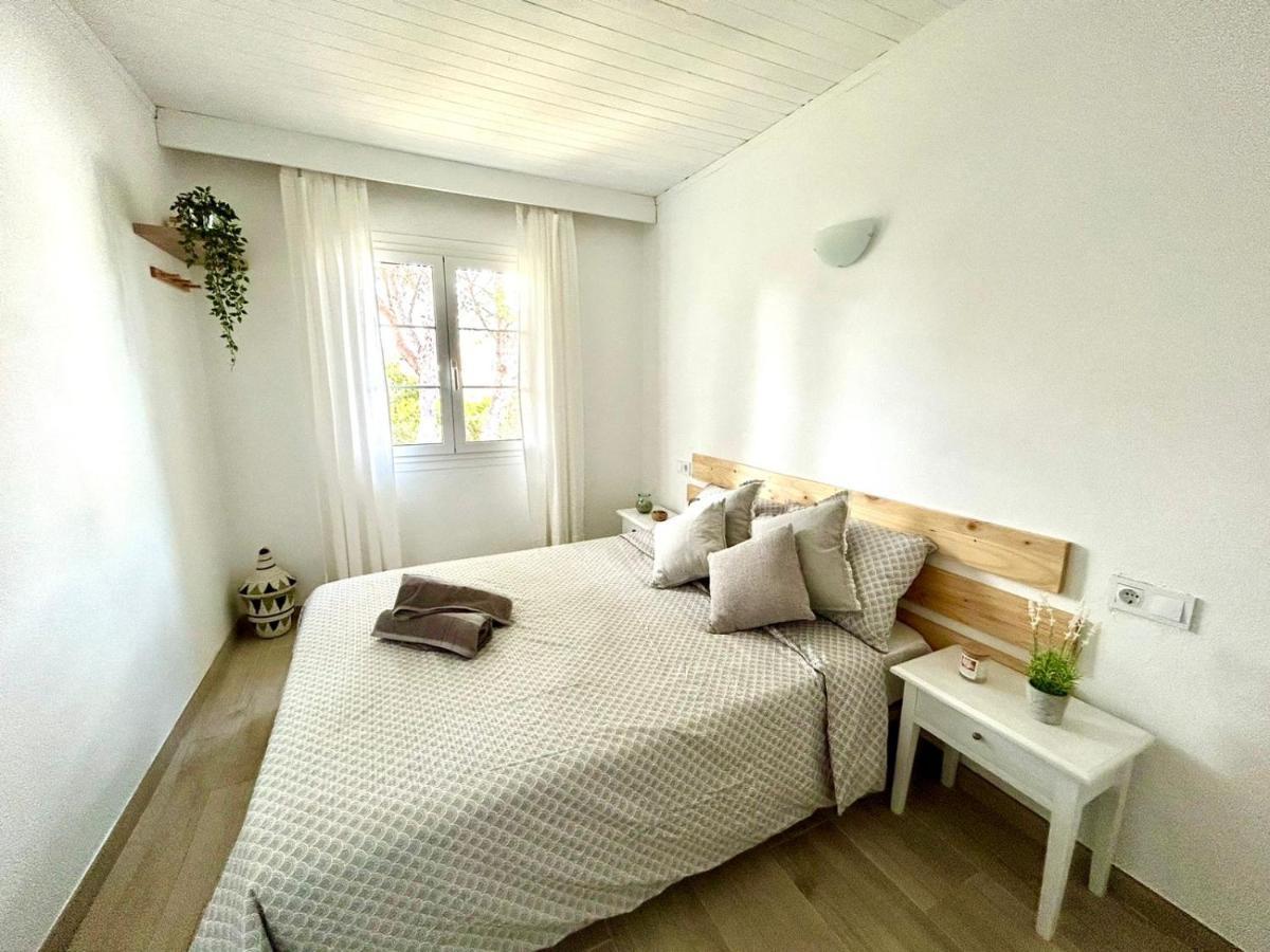 Menorca Chic Apartment Near Beach & Harbour كالا ان بوسش المظهر الخارجي الصورة