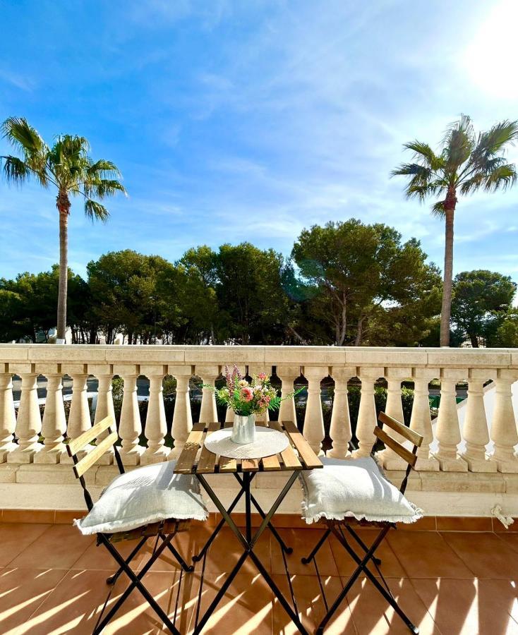 Menorca Chic Apartment Near Beach & Harbour كالا ان بوسش المظهر الخارجي الصورة