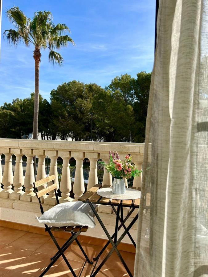 Menorca Chic Apartment Near Beach & Harbour كالا ان بوسش المظهر الخارجي الصورة