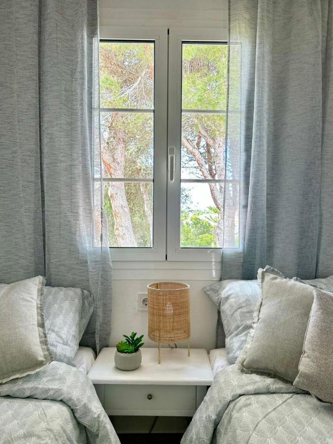 Menorca Chic Apartment Near Beach & Harbour كالا ان بوسش المظهر الخارجي الصورة