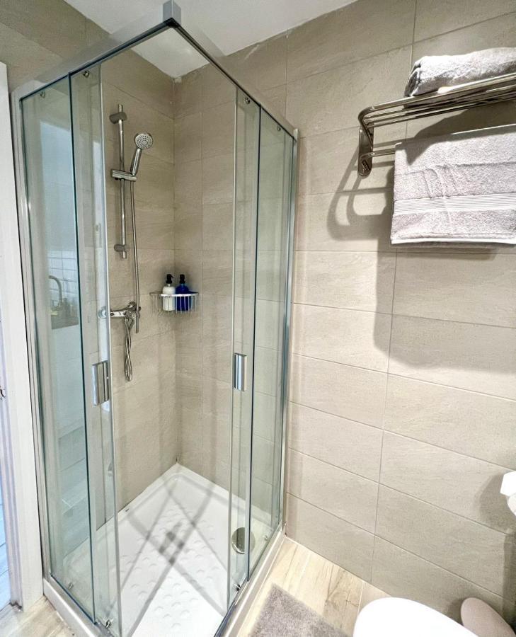 Menorca Chic Apartment Near Beach & Harbour كالا ان بوسش المظهر الخارجي الصورة